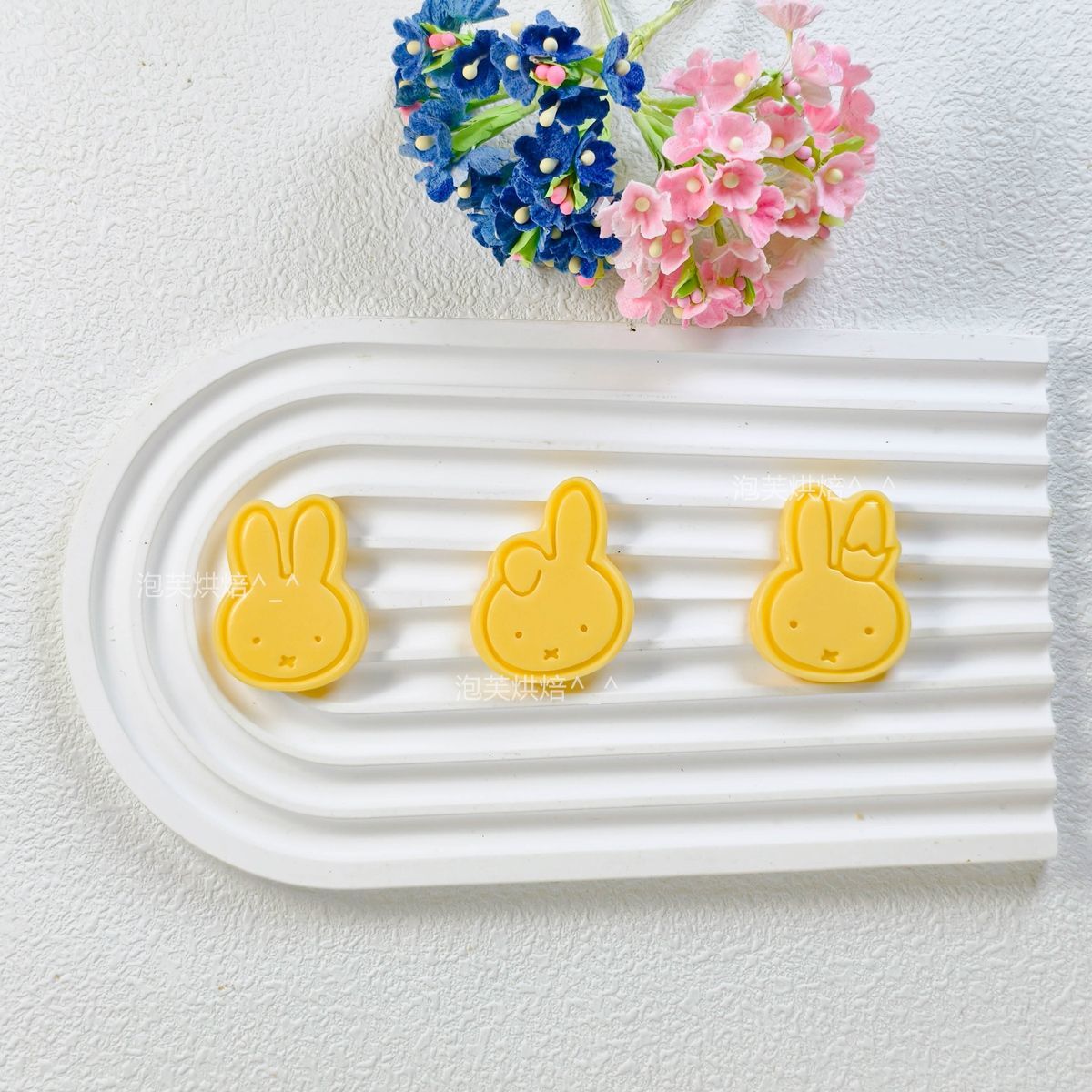 قالب بسكويت ثلاثي الأبعاد لطيف - مراجعة Baking Kitchen Kids وسعره